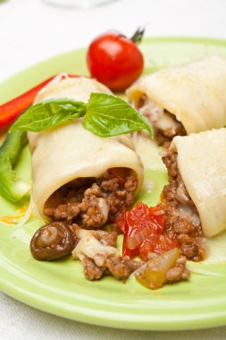Paccheri makarna tüpler 