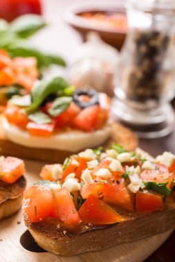 İtalyan meze bruschetta