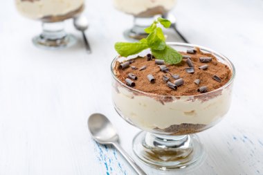 İtalyan tiramisu tatlısı