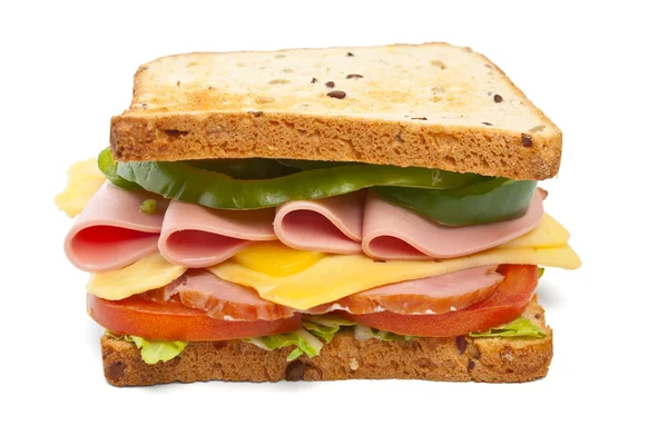 Великий бутерброд на підсмаженому хлібі — стокове фото