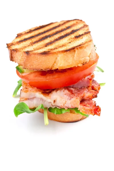 Pastırma, marul ve domates blt sandviç — Stok fotoğraf