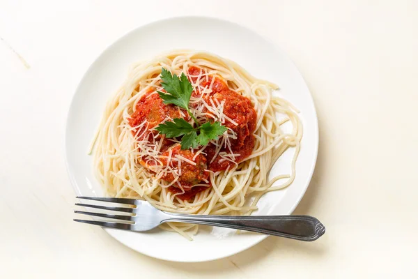 Spaghetti z Pulpety w sosie pomidorowym — Zdjęcie stockowe