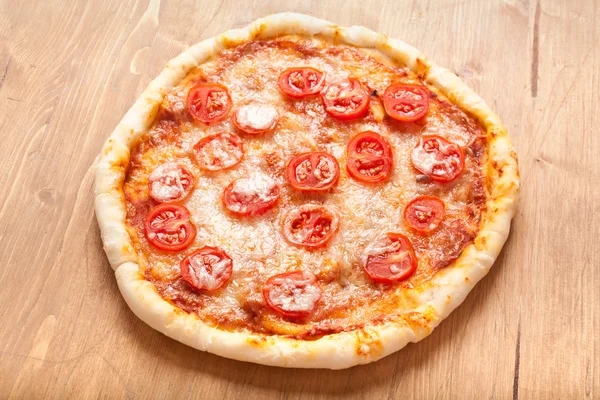 Margarita pizza — Stock Photo, Image