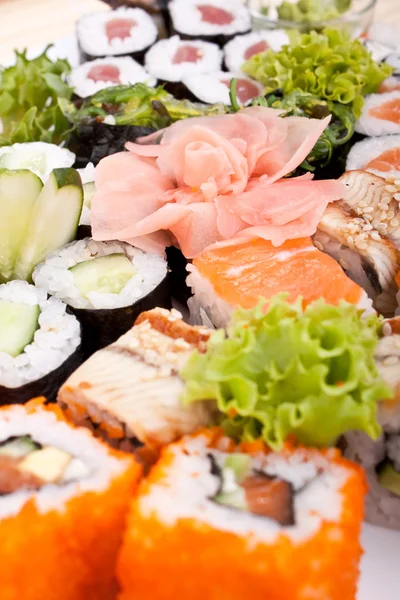 Conjunto de sushi grande —  Fotos de Stock