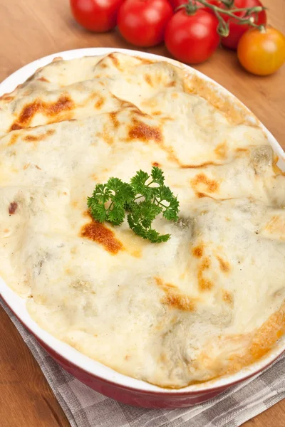 Klasyczna lasagne — Zdjęcie stockowe