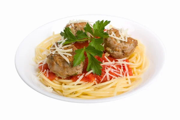 Подача спагетти с фрикадельками — стоковое фото