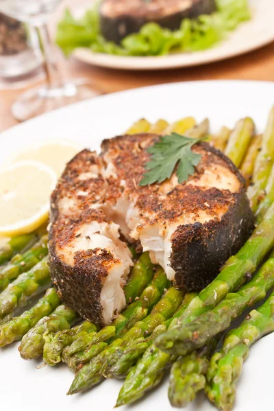 Spicy grilled halibut — Stock Photo, Image