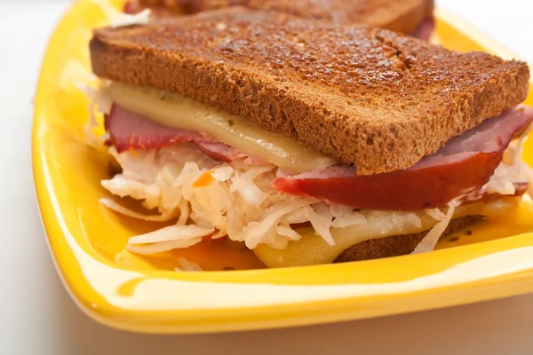 Reuben сендвіч — стокове фото