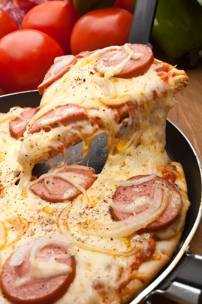 Sausage and onion pizza — Stock Photo, Image
