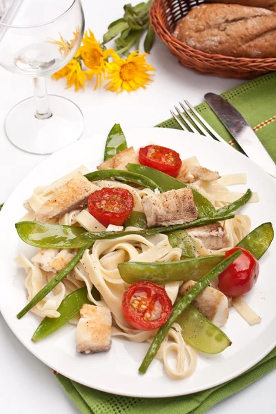 Pasta with fish and vegetables — Stock Photo, Image