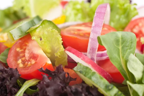 Porción de ensalada de verduras saludables —  Fotos de Stock