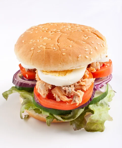 Tonfisk och ägg smörgås — Stockfoto