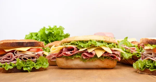  lezzetli sandviçler grubu