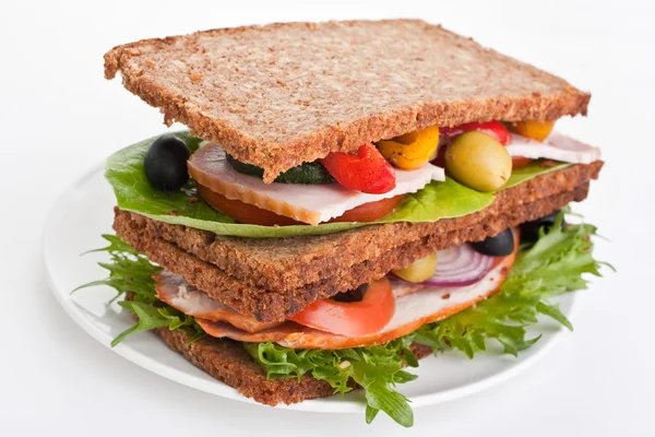 Большие здоровые бутерброды — стоковое фото