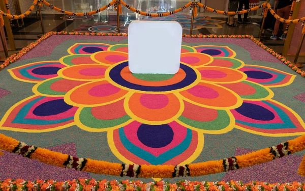 Hermosa Decoración Tradicional India Colorida Rangoli Para Celebración Diwali Deepavali —  Fotos de Stock