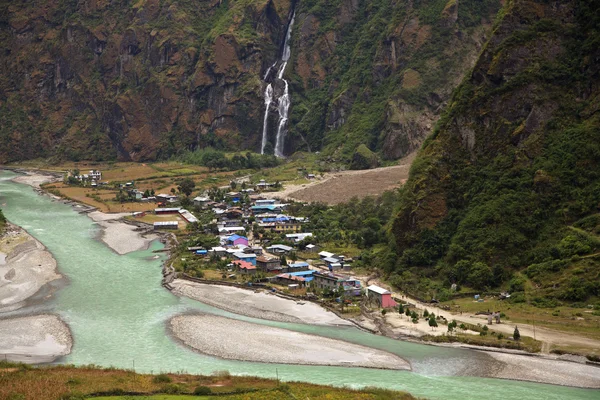 Himalajan vuoret Nepalissa . — kuvapankkivalokuva