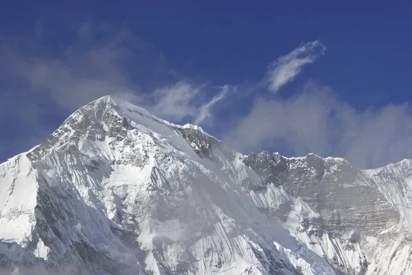 Hermosa vista de montaña de la región del Everest, Nepal — Foto de Stock