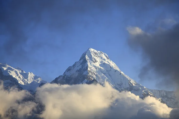Himaláje v Nepálu. — Stock fotografie