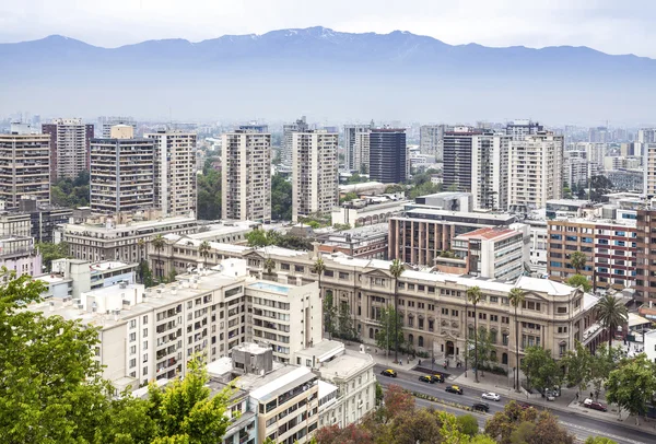 Santiago de chile şehir manzarası. — Stok fotoğraf