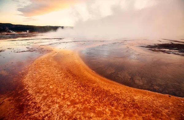 Západ Slunce Nad Párou Grand Prismatic Spring Yellowstone National Park — Stock fotografie