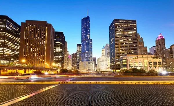 Downtown Chicago Vista Uma Ponte Entardecer Eua — Fotografia de Stock