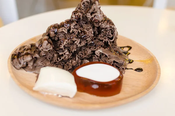 Chocolate snowice taiwan sweet food and pudding — Stock Photo, Image