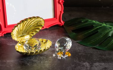 Doğal Safir değerli taş, mücevher veya siyah parlaklık rengi taşlar, birçok farklı doğal taşlar Ametist koleksiyonu,