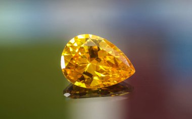 Doğal Safir değerli taş, mücevher veya siyah parlaklık rengi taşlar, birçok farklı doğal taşlar Ametist koleksiyonu,