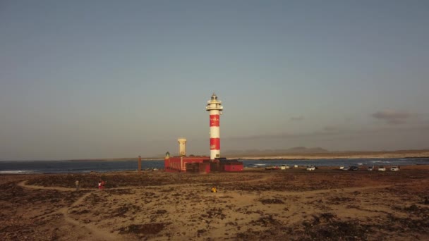 Vista Aérea Atardecer Faro Toston Fuerteventura Punta Ballena Cerca Localidad — Vídeos de Stock