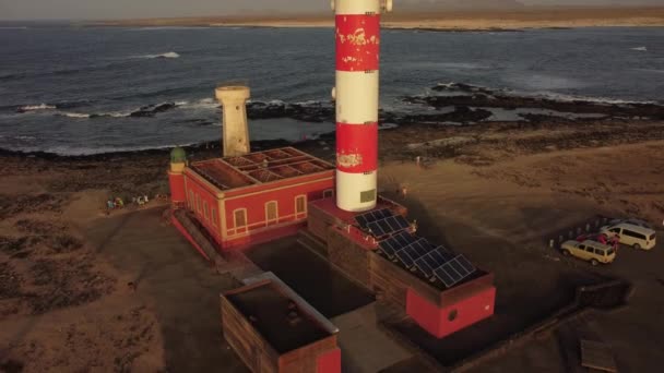 Solnedgång Vid Tostons Fyr Fuerteventura Punta Ballena Nära Staden Cotillo — Stockvideo