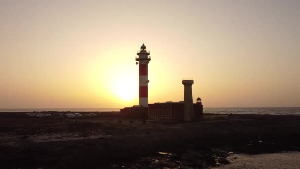 Aerial Drone View Tostn Lighthouse Sunset Punta Ballena Town Cotillo — Stock Video