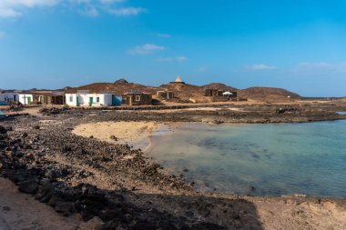 Lobos Adası 'ndaki Calas del Puertito Kanarya Adaları, Fuerteventura Adası' nın kuzey kıyısı boyunca uzanır. İspanya