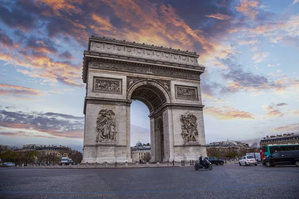 Een Prachtige Zonsondergang Stad Van Liefde Arc Triomphe Parijs Frankrijk — Stockfoto