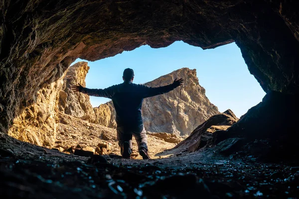 Als Junger Tourist Den Höhlen Von Almanzora Schnitt Cala Peon — Stockfoto