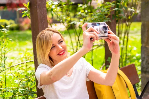 Tourist Girl Taking Photos Camera Park Summer Vacation Wearing Hat — стоковое фото