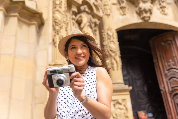 Smiling Female Tourist Hat Visiting Church Taking Photos Camera Enjoying — Zdjęcie stockowe