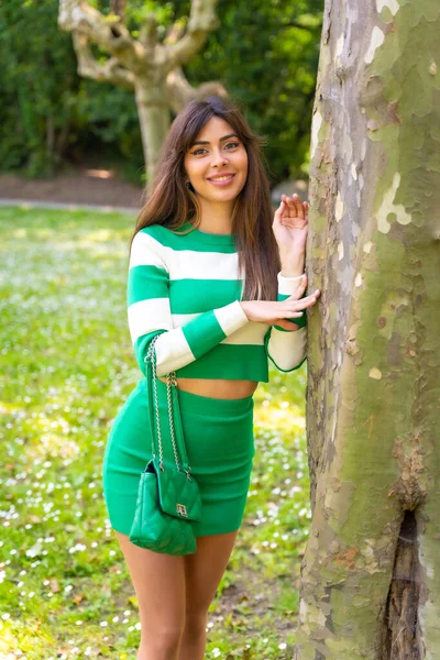 Portrait Caucasian Girl Nature Green White Sweater Bag Fashion Model — Stock Photo, Image