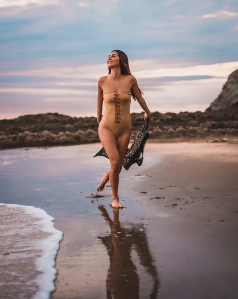 Brunette Woman Having Fun Swimsuit Pareo Walking Beach Summer Cloudy — Stockfoto