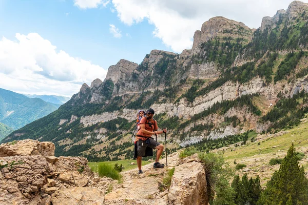 Hiker Father His Son Backpack Trekking Pyrenees Huesca Spain — Foto de Stock