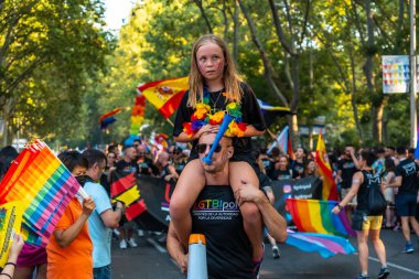 Madrid, İspanya: 9 Temmuz 2022: Gay Onur Yürüyüşü, lgbt