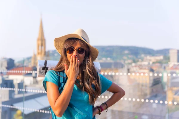 Portrait Traveler Girl Vacation Trip Backpack Blowing Kiss Camera — Stockfoto