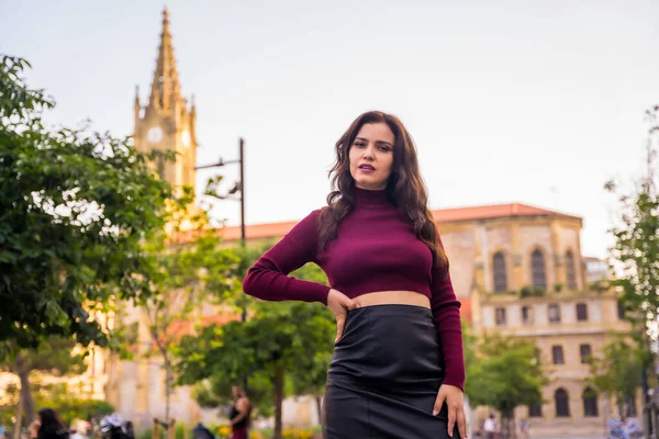 Portrait Brunette Model Leather Skirt Next Church Visiting City Lifestyle — Fotografie, imagine de stoc