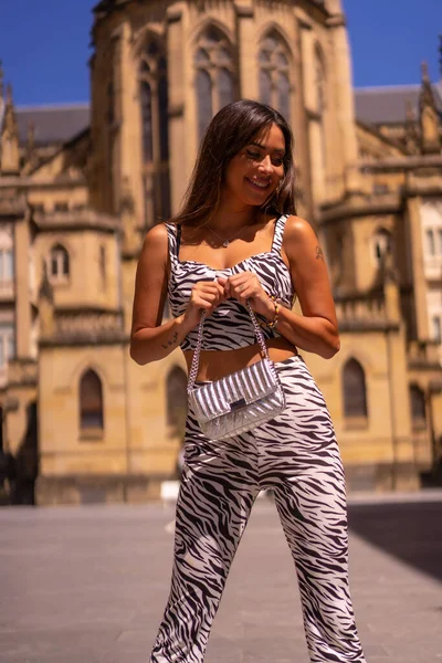 Portrait Young Brunette City Summer Zebra Print Jumpsuit Fashion Lifestyle — стоковое фото