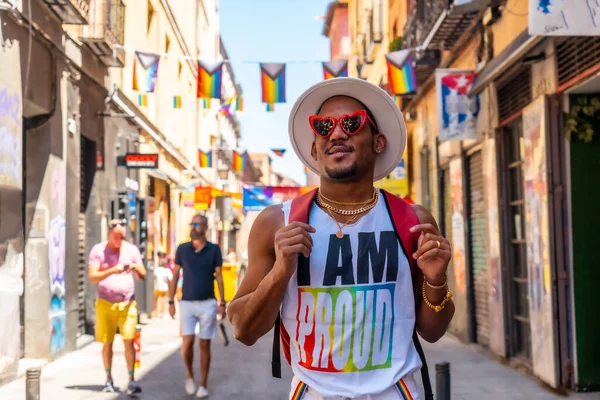 Tourist Man Gay Black Ethnicity Enjoying Smiling Pride Party Lgbt — 스톡 사진