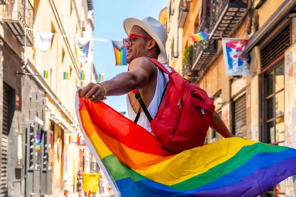 Gay Black Man Walking Pride Party Lgbt Flag Visiting City — 图库照片