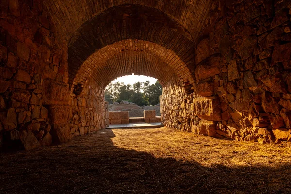 Romeinse Ruïnes Van Merida Tunnel Toegangsboog Tot Het Romeinse Amfitheater — Stockfoto