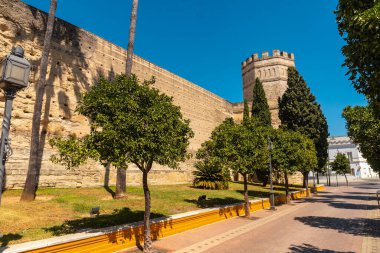 Cadiz, Endülüs 'teki Jerez de la Frontera' nın tahkim edilmiş Alcazar cephesi