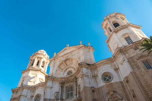 Facciata Della Chiesa Della Santa Cattedrale Nella Città Cadice Andalusia — Foto Stock