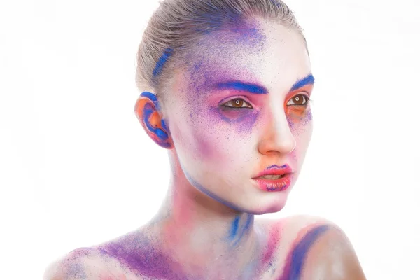 Krásná mladá žena s kreativní make-up, kosmetický portrét — Stock fotografie