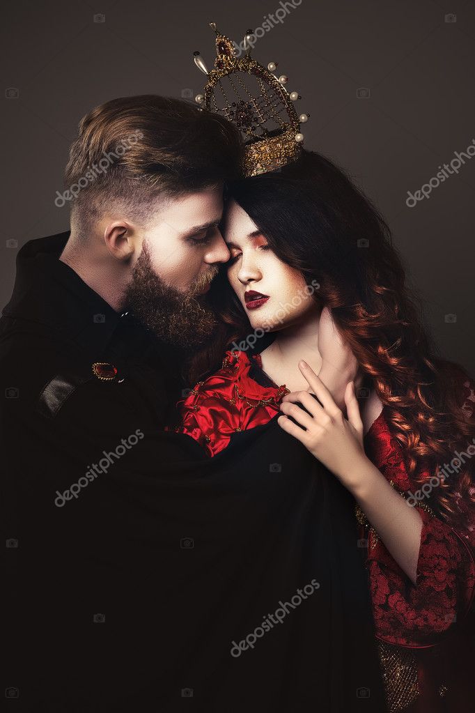 Images fabulous couple King and queen, beautiful